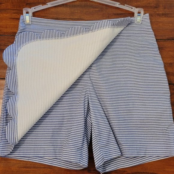 Skort - Picture 1 of 3